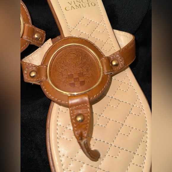 Vince Camuto Tan Leather Braida Thong Sandal - Picture 12 of 15